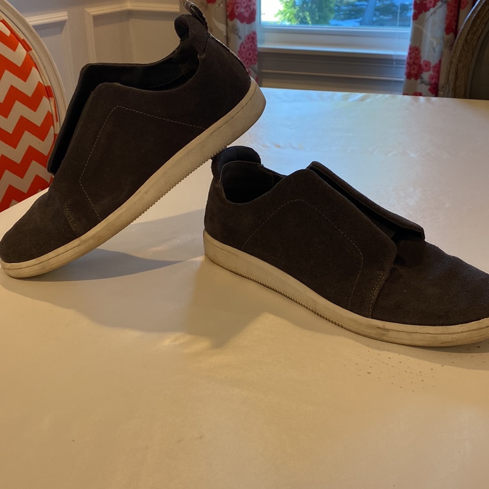 Dolce vita gray suede sneakers Size 10